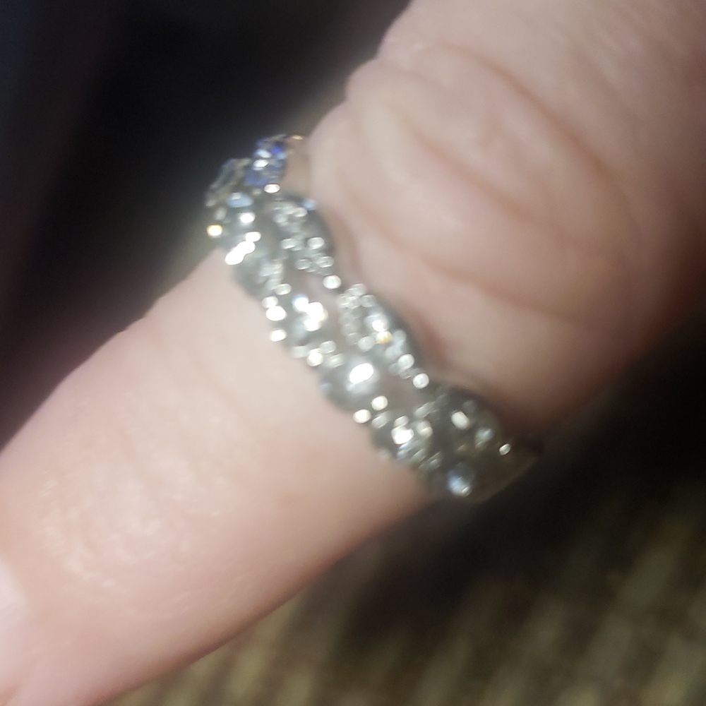 Gorgeous real silver ring $84